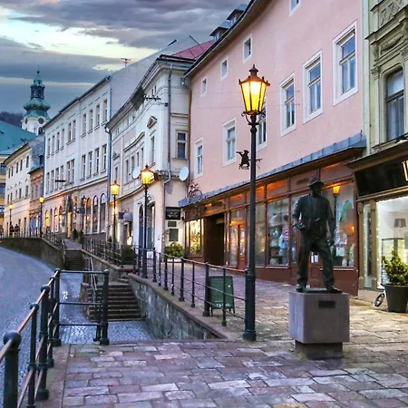 Appartamento Enchanting Glanzenberg In The Center Banská Štiavnica